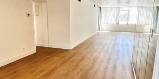 9221 Charleville Boulevard Gallery 1