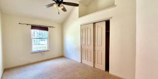 1013 VIA DE LA PAZ Drive Gallery 22