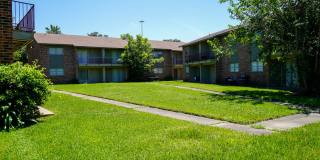 The Landmark Gallery 12