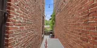 210 8TH Street SE Gallery 35