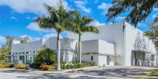 5010 BARRINGTON CIRCLE Gallery 65