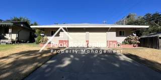 Updated 2bd/1ba Carmichael Duplex with Garage Gallery 1