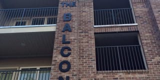 The Balcony Gallery 16
