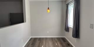 2921 N Dearborn Street Gallery 2
