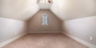 Gorgeous Rogers Home! Gallery 12