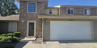 Beautiful Town House Gallery 1