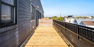 2500 Clybourn Gallery 19