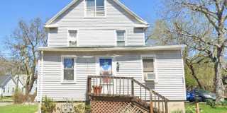 658 Bay St-Down 658 Bay St-Down Gallery 1