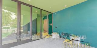 Yancey Street Gallery 3