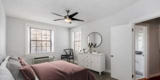 Connecticut Plaza Gallery 19