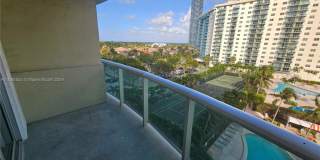 19380 Collins Ave Gallery 9