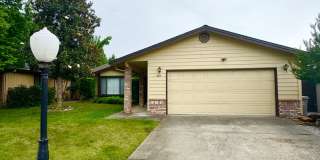 Desirable Paris Park Home!! 55+ Community Gallery 1