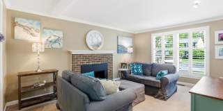 1522 POWELLS TAVERN Place Gallery 18
