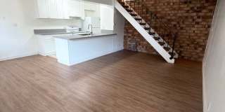 **MOVE-IN SPECIAL** 2-Story Condo With Lots of Character! Gallery 3