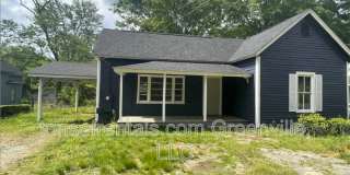 573 Saxon Ave Gallery 1