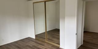 371 N Oak St Gallery 22