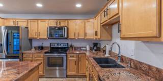 6908 East Vernon Avenue Gallery 9