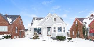 15804 Throckley Avenue Gallery 1