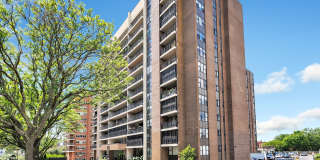 44 Strawberry Hill Avenue Gallery 1
