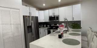 13818 SW 157th Ter Gallery 11