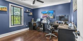 Modern Colonial Single-Family Home Gallery 31