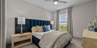 Harbor Hill Gallery 6