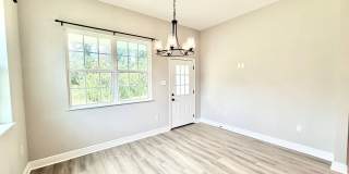 Spacious 3 Bedroom Home with Office on a Large Lot in Northwoods Gallery 15