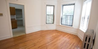 5411-5421 S. Ellis Avenue Gallery 16