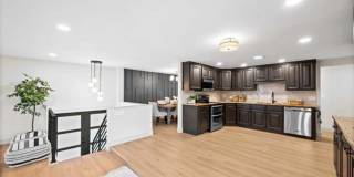 Millcreek Stunner Next to St Marks Hospital! Gallery 9