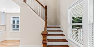 42 Forsythe St Gallery 25