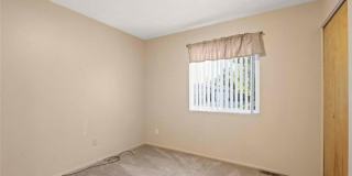 Spacious House for rent in Denver Gallery 10
