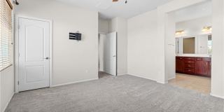 8396 Waylon Avenue Gallery 19