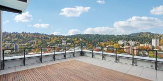 Byline Apartments Gallery 33