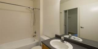 525 First West Apartments Gallery 10