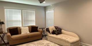 Sun City Palmary Model (55+ community) Furnished Gallery 8