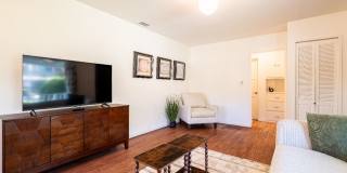 Peaceful Getaway in Azusa Gallery 8