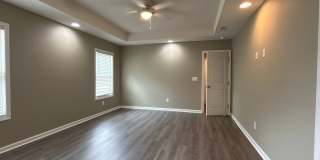 Country Living with Modern Comforts- 3 Bedroom, 2 Bathroom Gallery 25