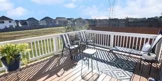 Pet Friendly Three Bedroom! Gallery 16