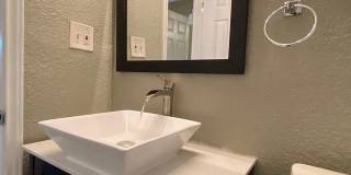 Newport Apartments Gallery 2