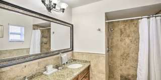 2806 SW 38th Terrace Gallery 13