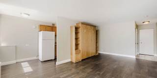 Gorgeous Capital hill studio condo Gallery 3