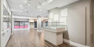 1737-39 CHESTNUT Street Gallery 2