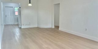 3401 SW 11 St Gallery 1