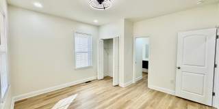 242 Pearl St Gallery 1