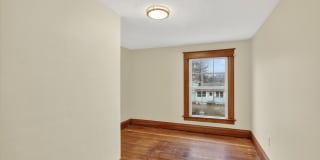 1102 Clark Street Gallery 6