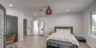 8349 E Columbus Avenue Gallery 42