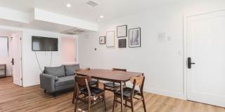 1607 W 35th Place - Co-Living Gallery 10