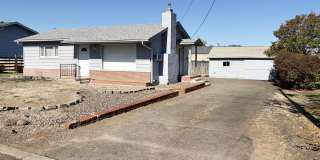 2 Bedroom 1 Bath House in Green Gallery 1