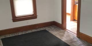 102 Hunt Ave Gallery 3