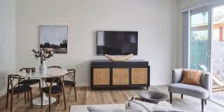Novella at Biltmore Homes for Rent Gallery 10